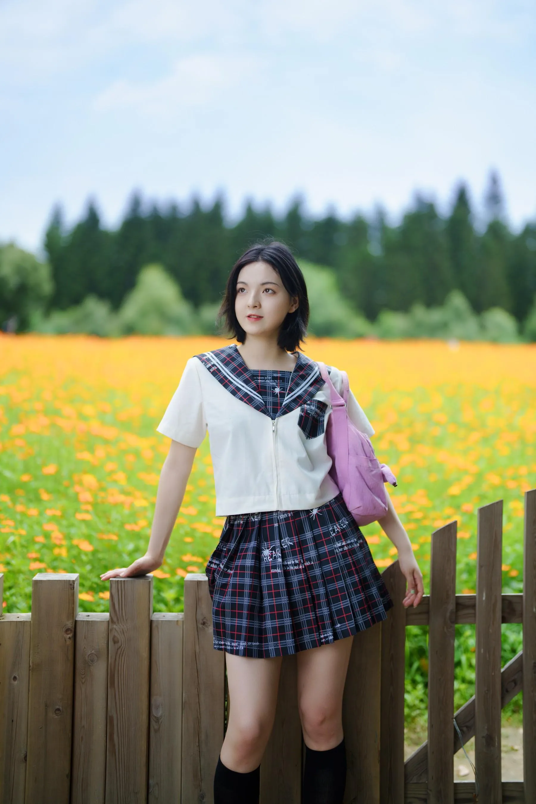 [YITUYU艺图语]2021.11.12 花田里的JK少女 dudu [51P]插图7